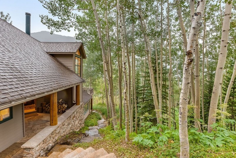America Aspen Mountain Escape
